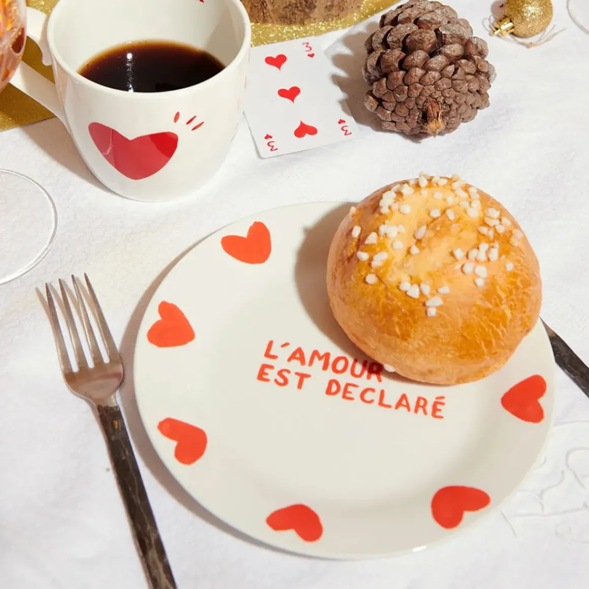 Assiette l'Amour est déclaré