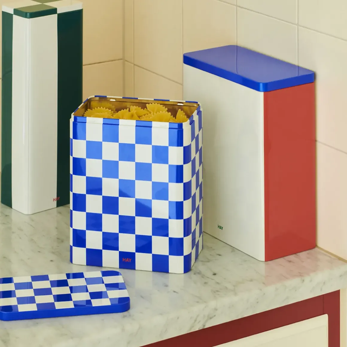 Boîte Tin à carreaux
