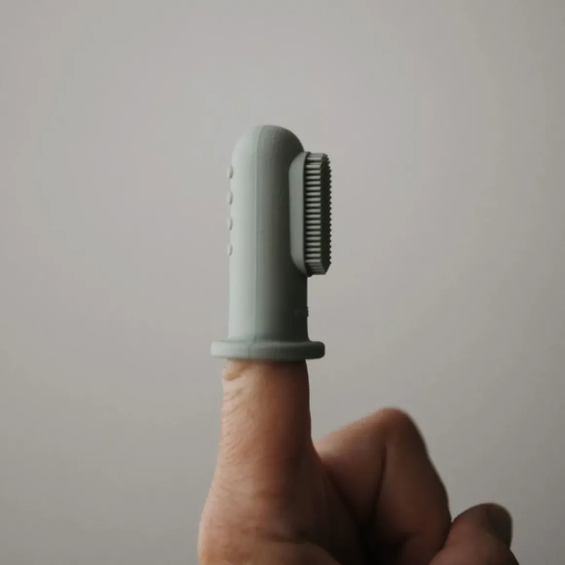 Brosse à dents de doigt Mushie