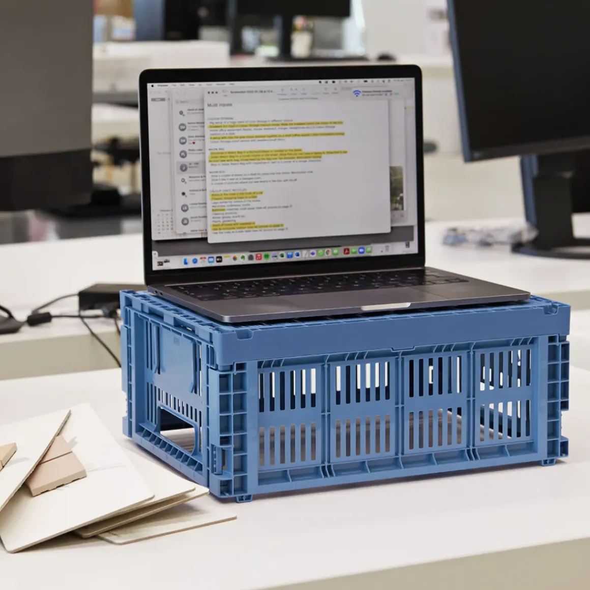Caisse Crate M - Bleu électrique
