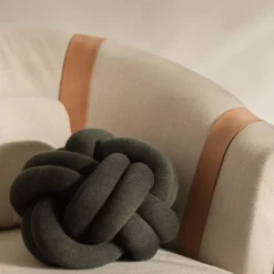 Coussin Knot