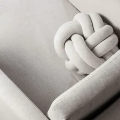 Coussin Knot