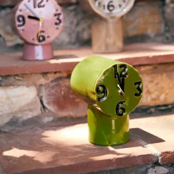 Horloge Rétro en céramique - h 17,5 cm - Olive