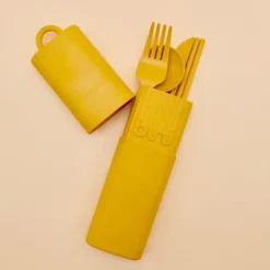 Kit de couverts réutilisables et nomades en matière biosourcée