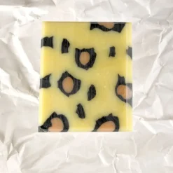 Savon fabriqué à la main - Léopard Blanc