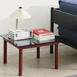 Table basse Kofi Chêne Massif Rouge Grange u0026 Verre Teinté Gris - l 60 x L 60 x h 36 cm