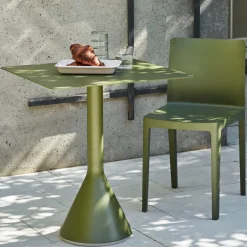 Table Cone Palissade - l 65 x p 65 x h 74 cm - Olive