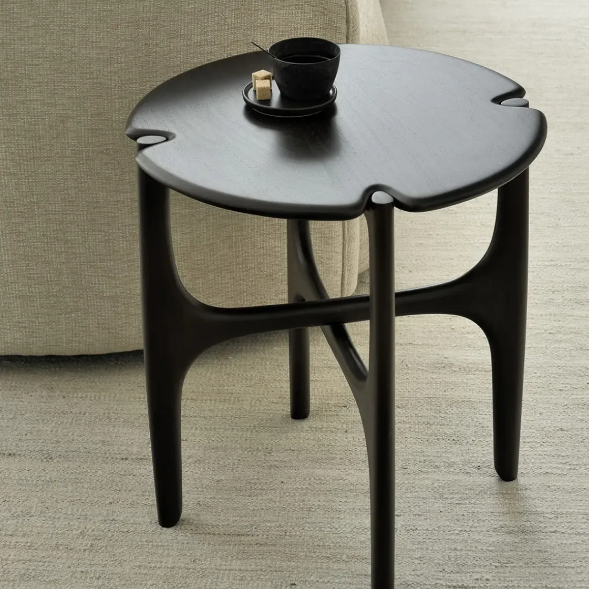 Table d'appoint Polished Imperfect en acajou - Marron