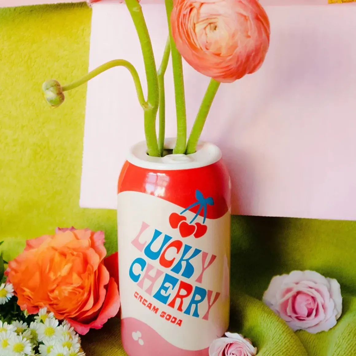 Vase Soda Lucky Cherry Cream